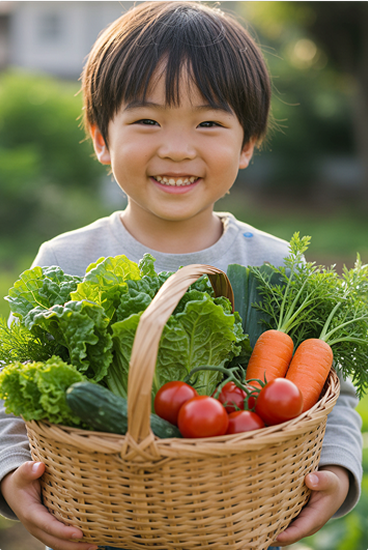 野菜を持った子供の画像